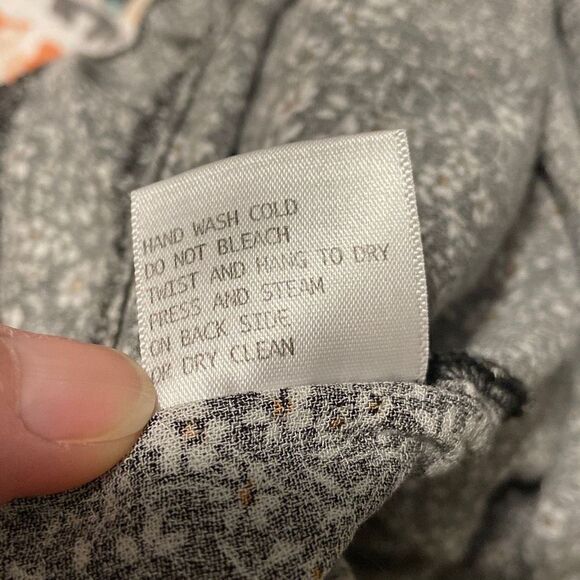 Cynthia Rowley Flowy Floral Blouse - Picture 6 of 8